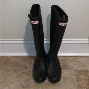 Hunter rain boots!